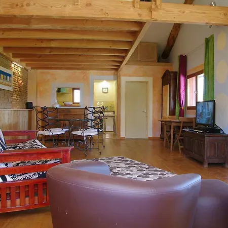 Casa de Férias Ecologite Les Sureaux